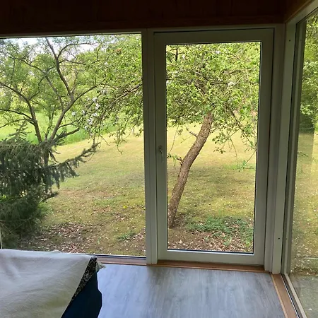 Cozy Getaway Holse *